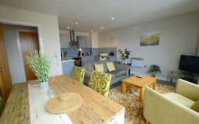 Cranbrook House Apartments - Near Ice Arena